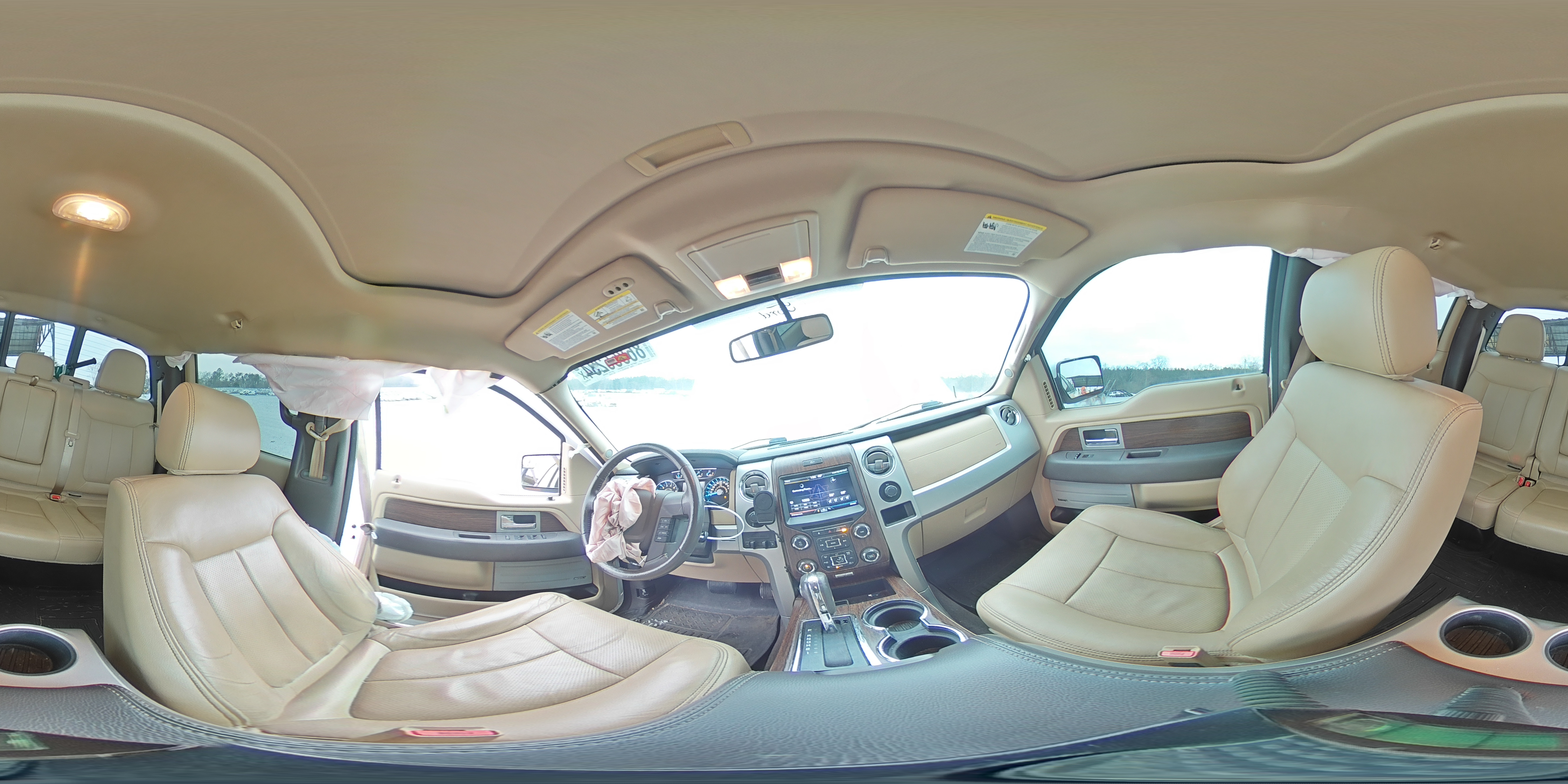 2014 Ford F-150 - Image 12