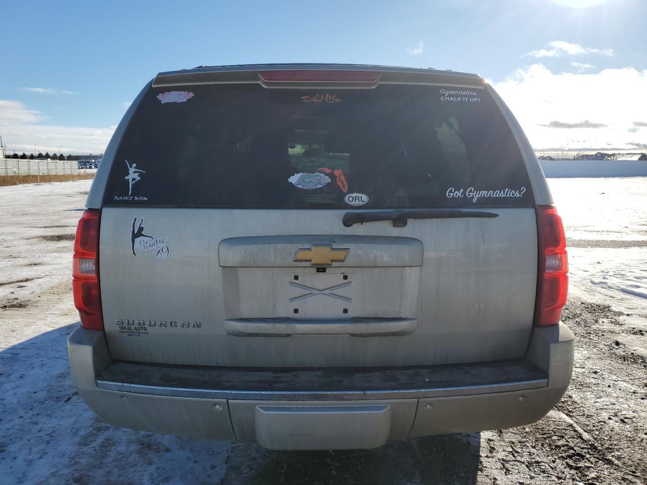 2014 Chevrolet Suburban - Image 6