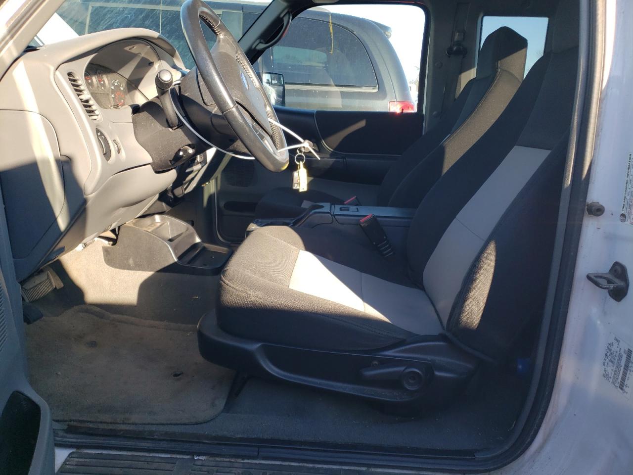 2009 Ford Ranger Super Cab VIN: 1FTZR15E09PA47797 Lot: 83485654