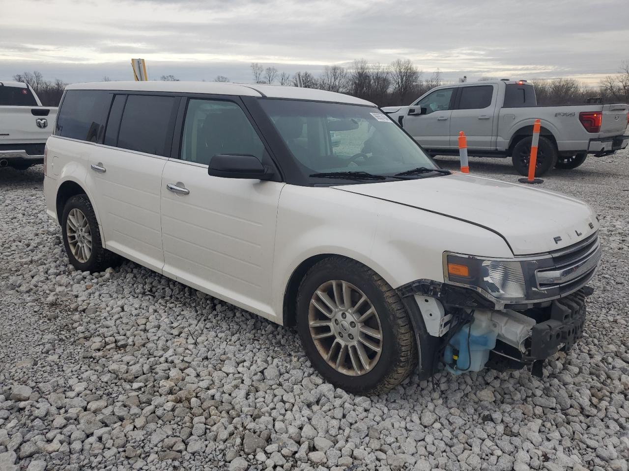 VIN 2FMHK6C85GBA13736 2016 FORD FLEX no.4