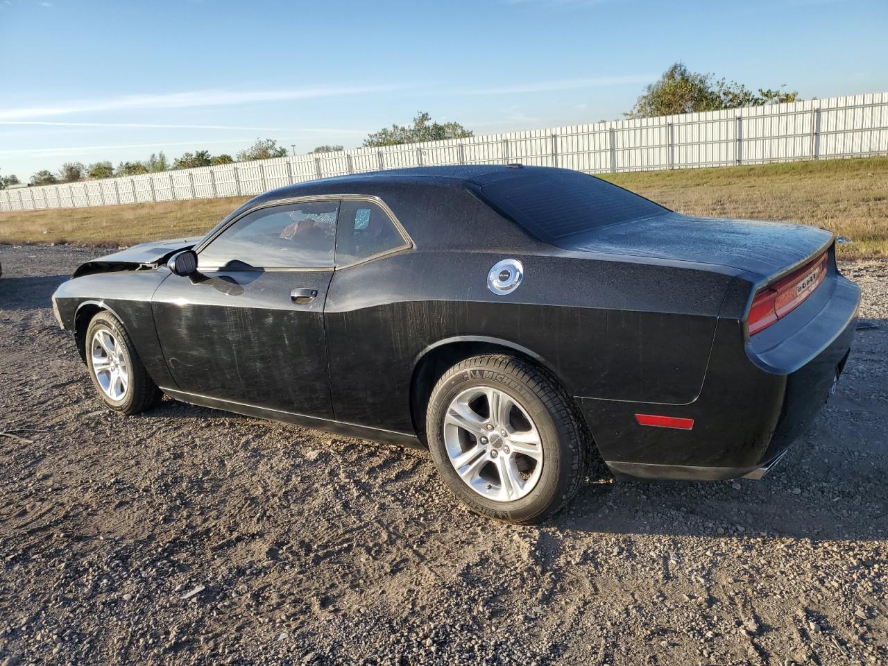 VIN 2C3CDYAG8EH293682 2014 DODGE CHALLENGER no.2