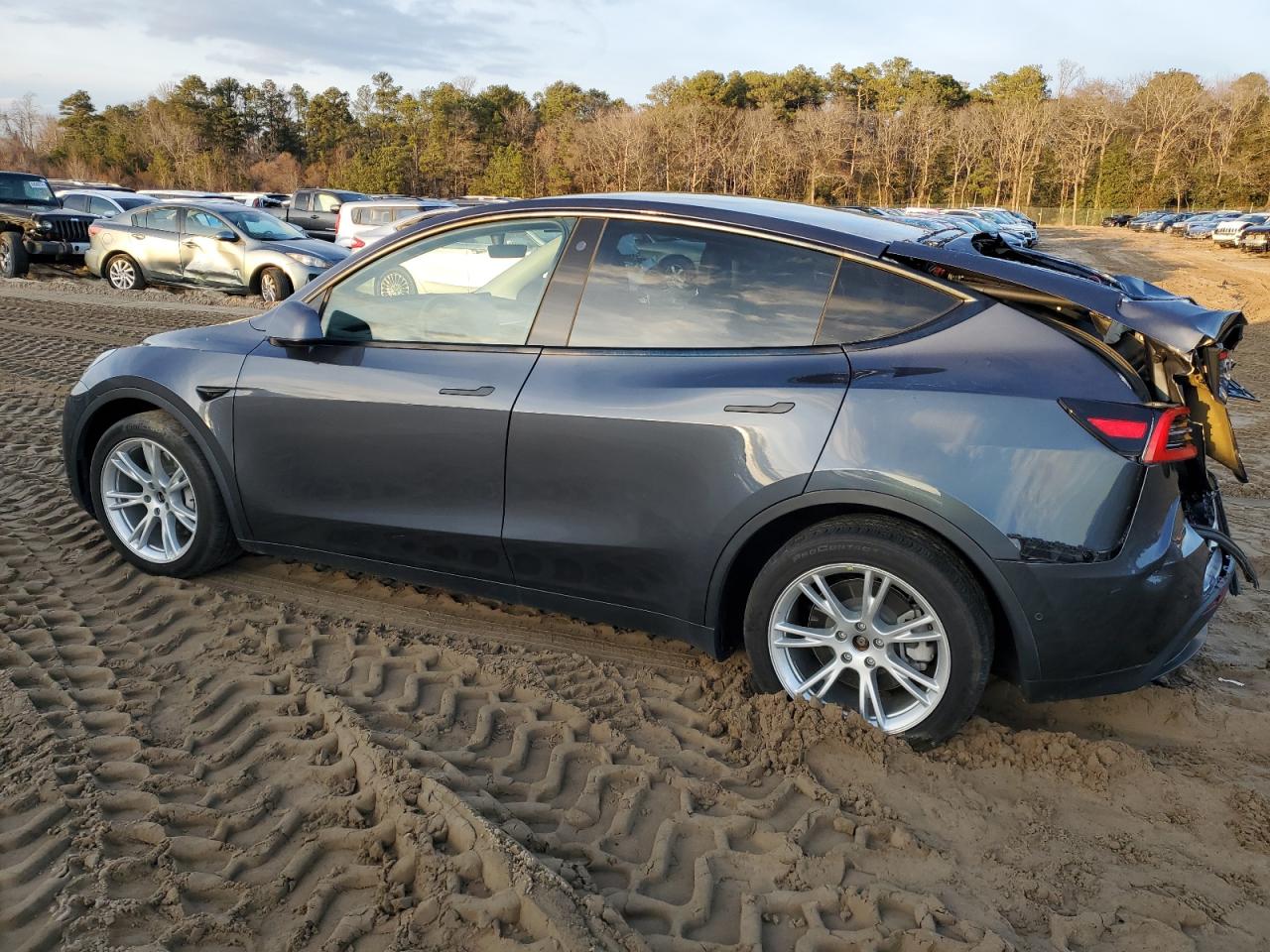 VIN 5YJYGDEE6MF109838 2021 TESLA MODEL Y no.2