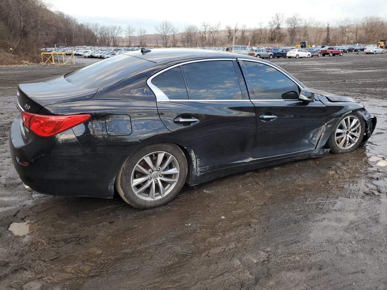 2017 Infiniti Q50 - Image 3