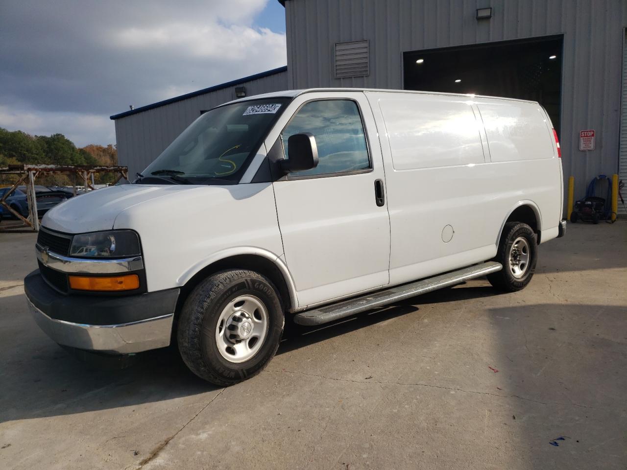 2018 Chevrolet Express - Image 1