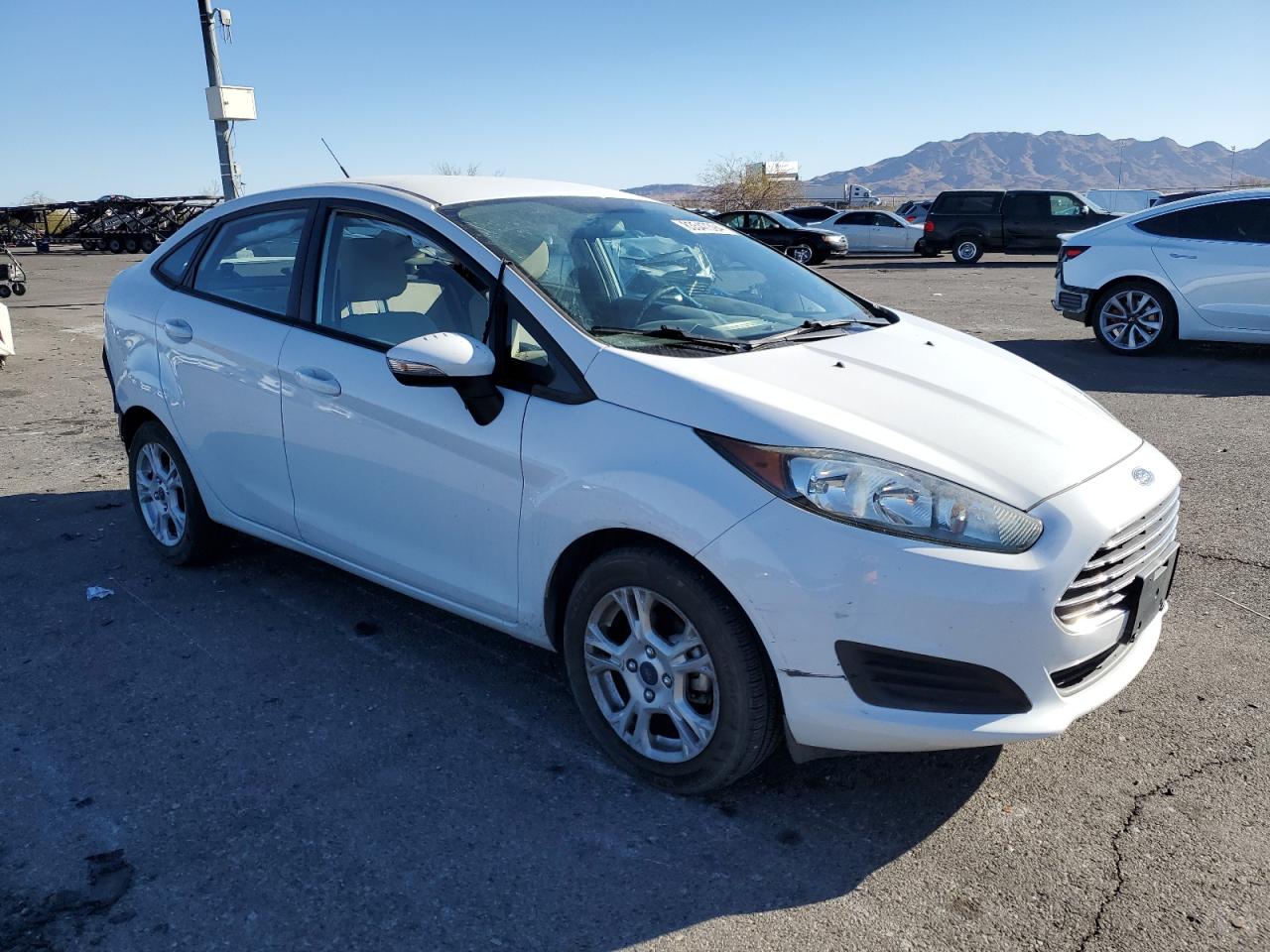 VIN 3FADP4BJ0EM212465 2014 FORD FIESTA no.4