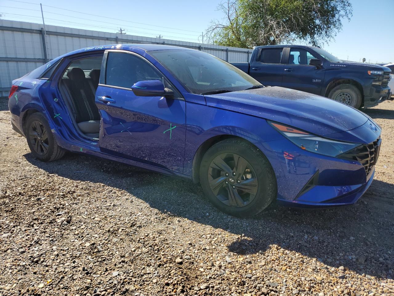 2023 Hyundai Elantra - Image 4