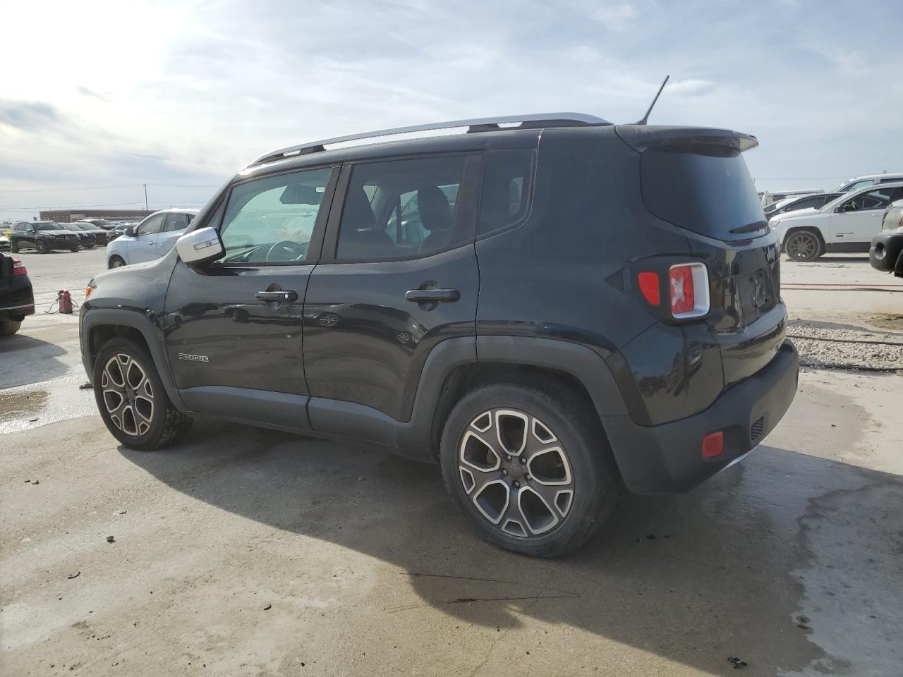 ZACCJADT3GPC84460 2016 JEEP RENEGADE - Image 2