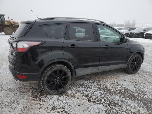  FORD ESCAPE 2018 Чорний