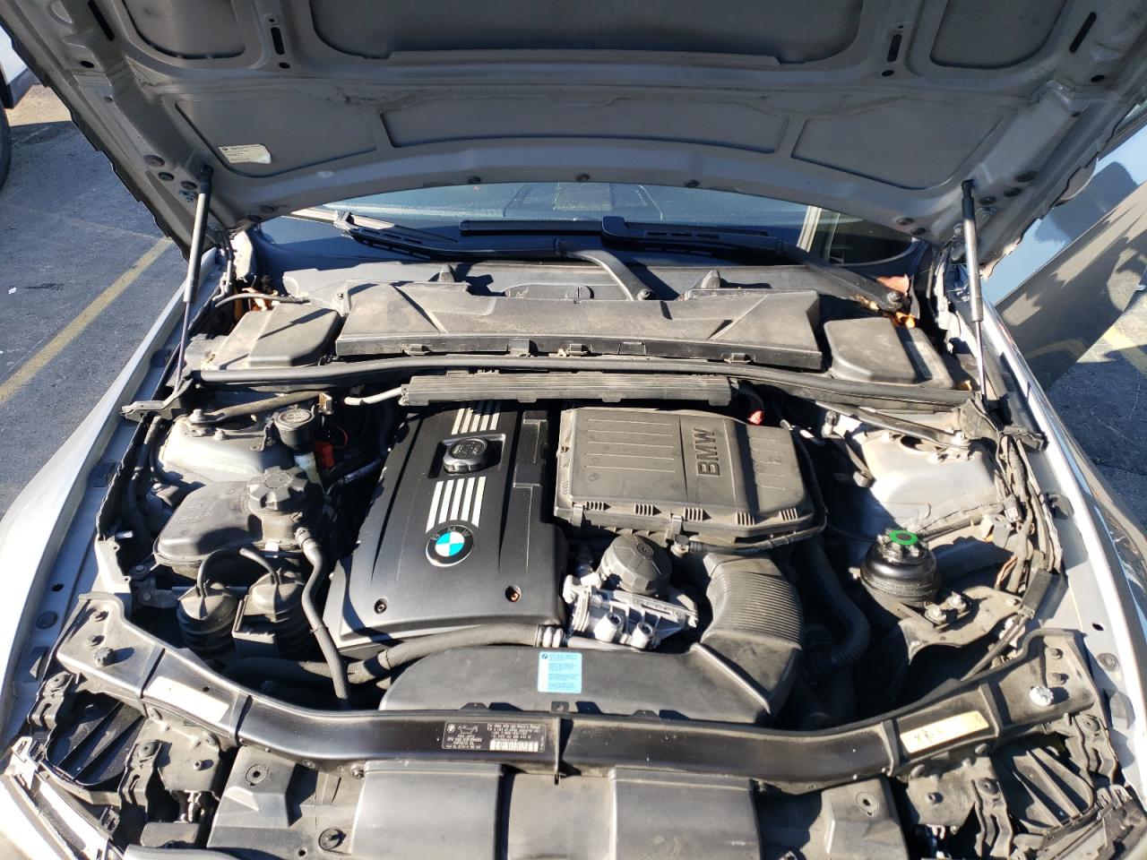 2009 BMW 335 I VIN: WBAWB73509P046305 Lot: 83253994