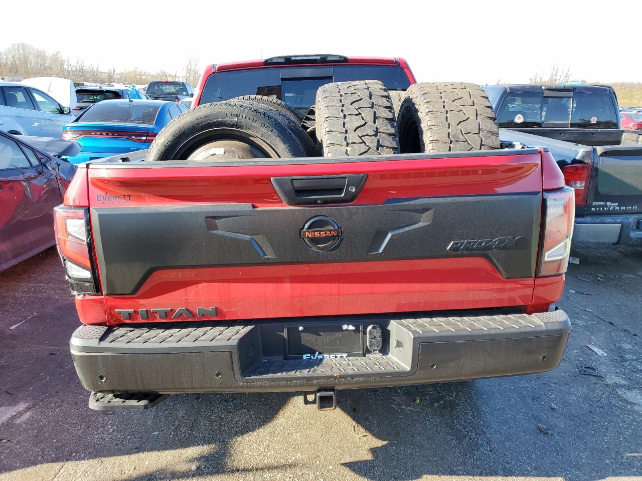 2021 Nissan Titan - Image 6