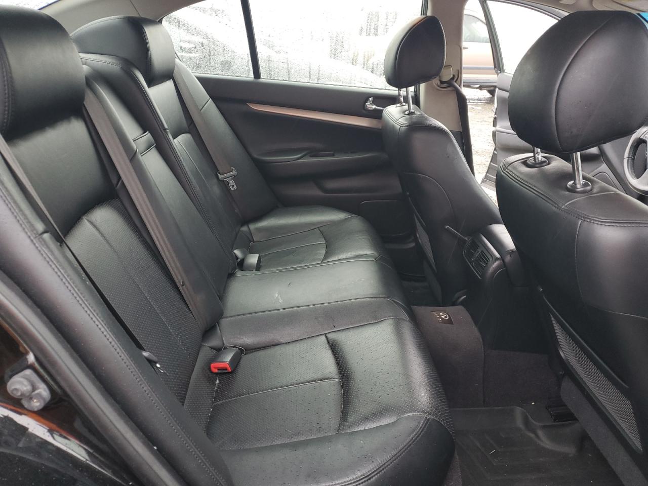 2012 Infiniti G - Image 10