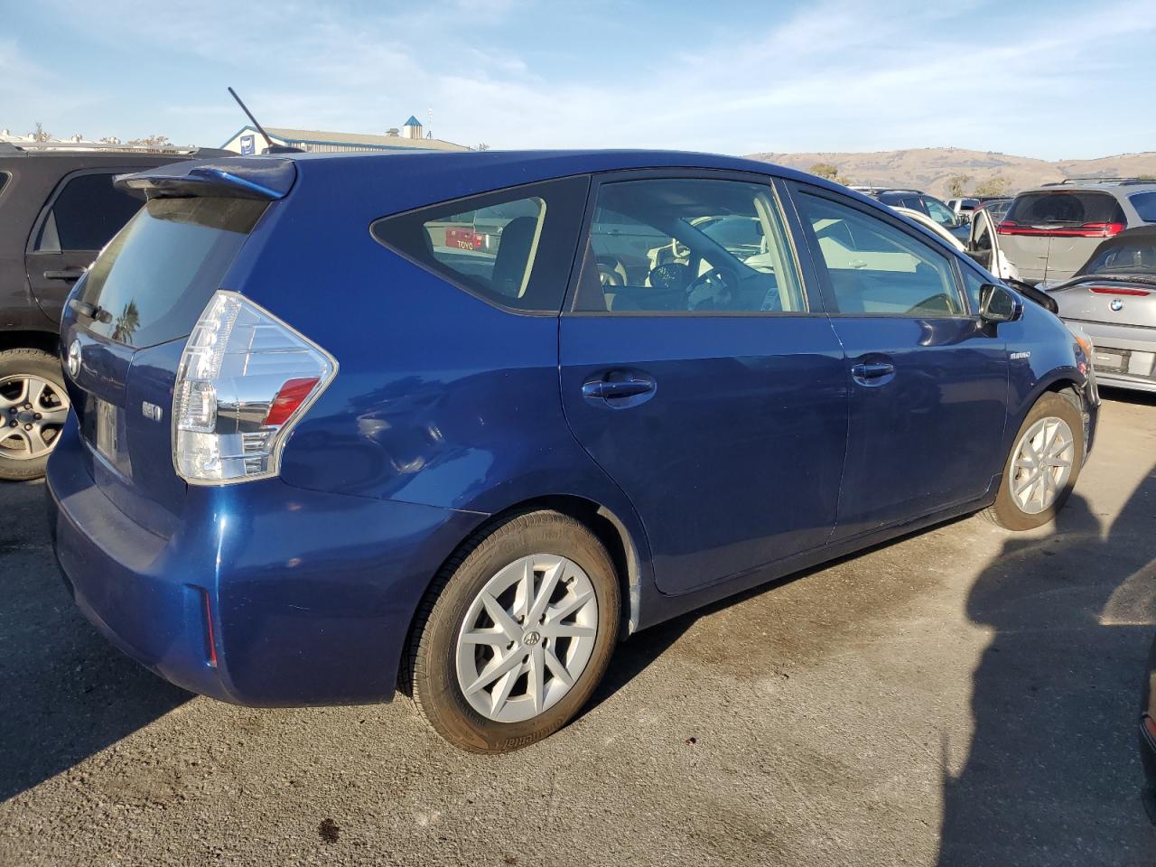 VIN JTDZN3EU0E3299632 2014 TOYOTA PRIUS no.3