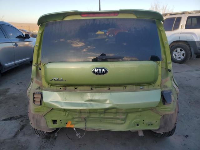  KIA SOUL 2016 Зеленый