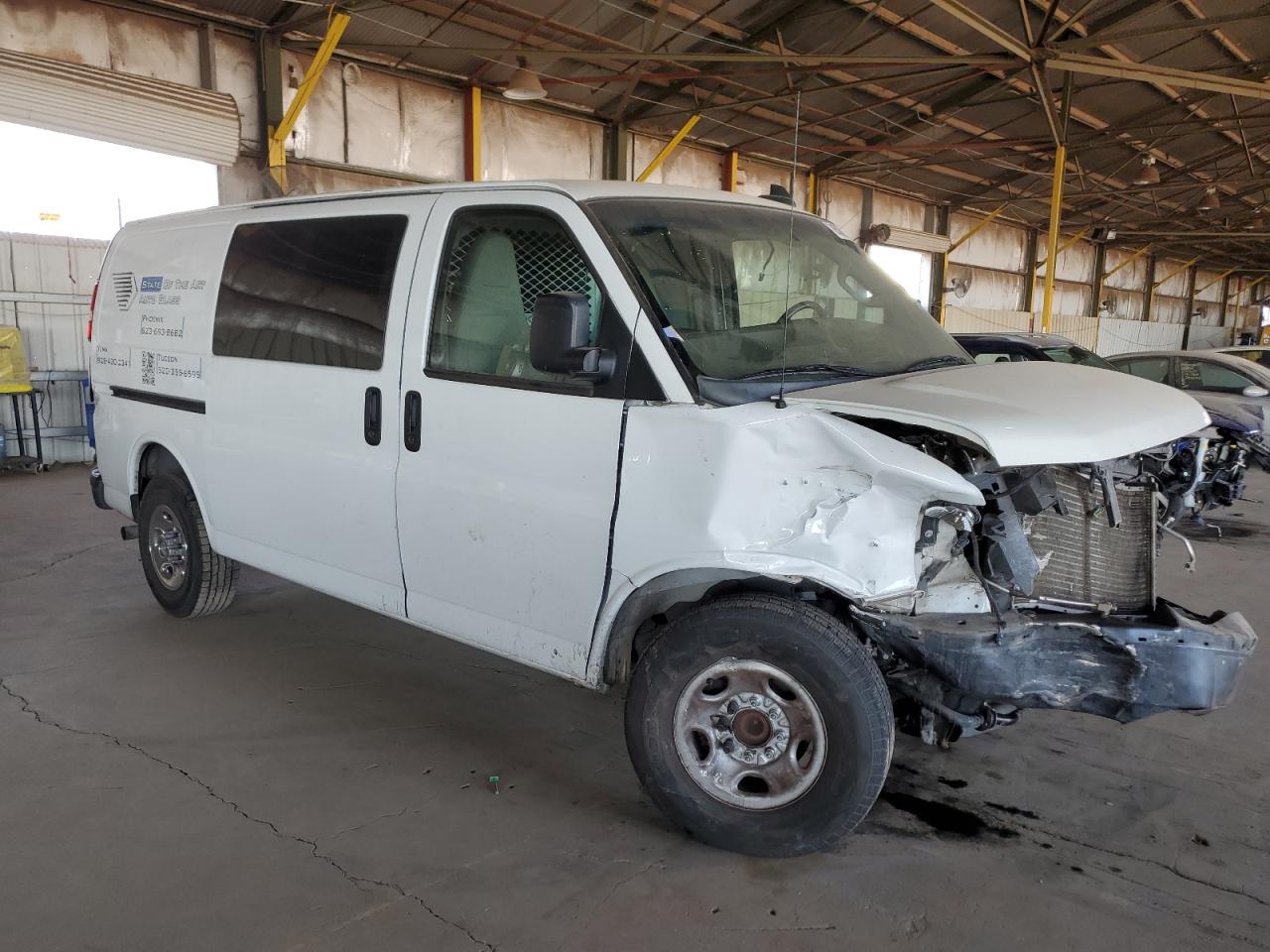 2018 Chevrolet Express - Image 4
