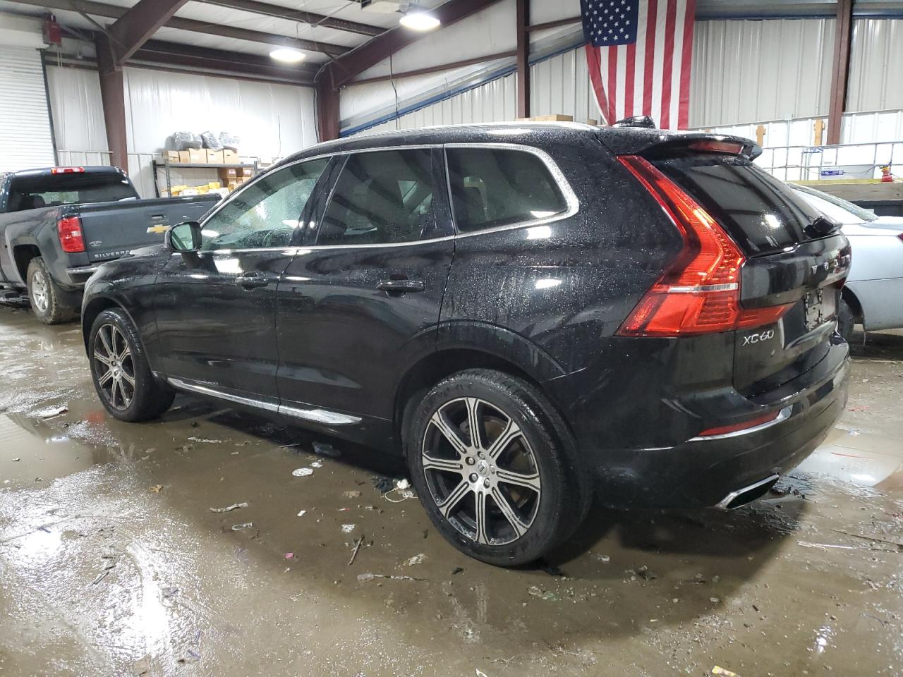 2019 Volvo XC60 - Image 2