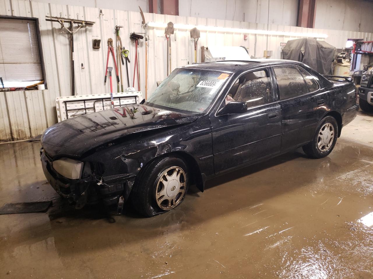 1995 Toyota Camry Xle for Sale in Elgin, IL - All Over