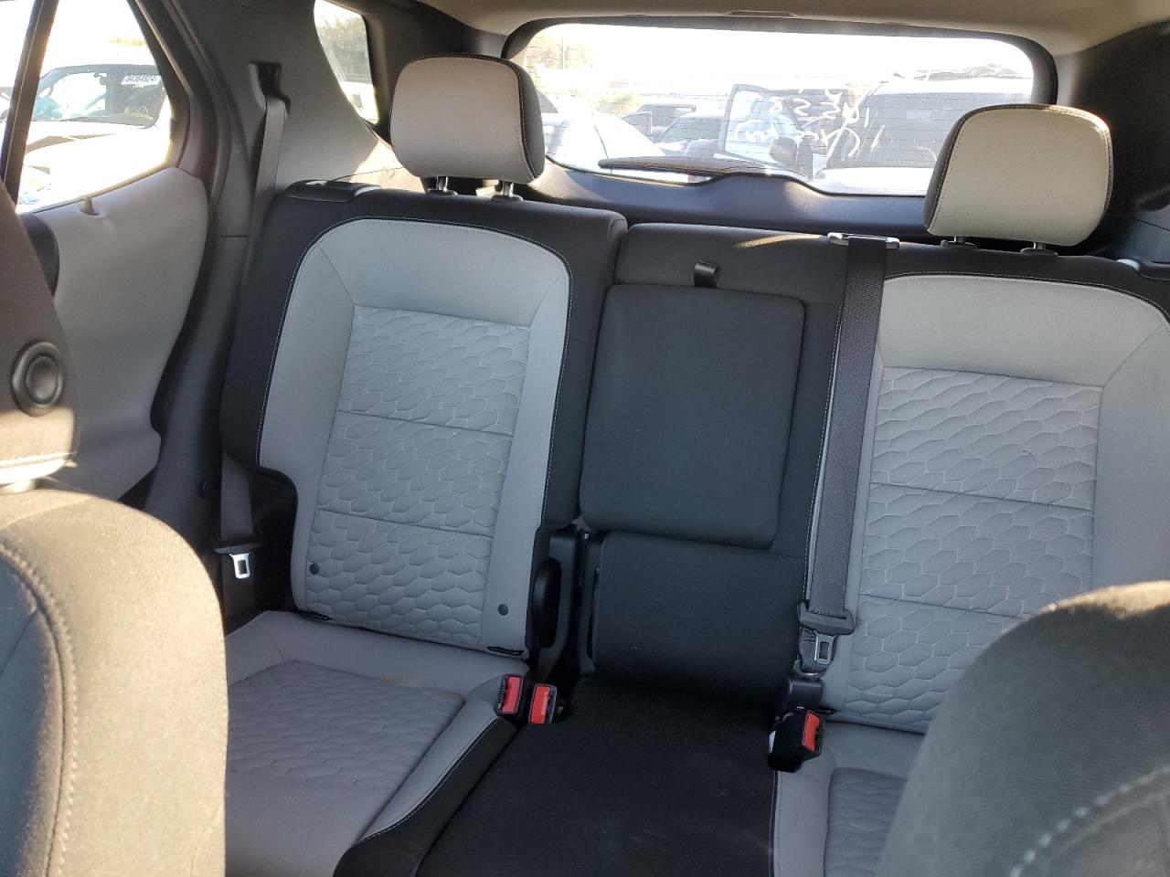 2021 Chevrolet Equinox - Image 10