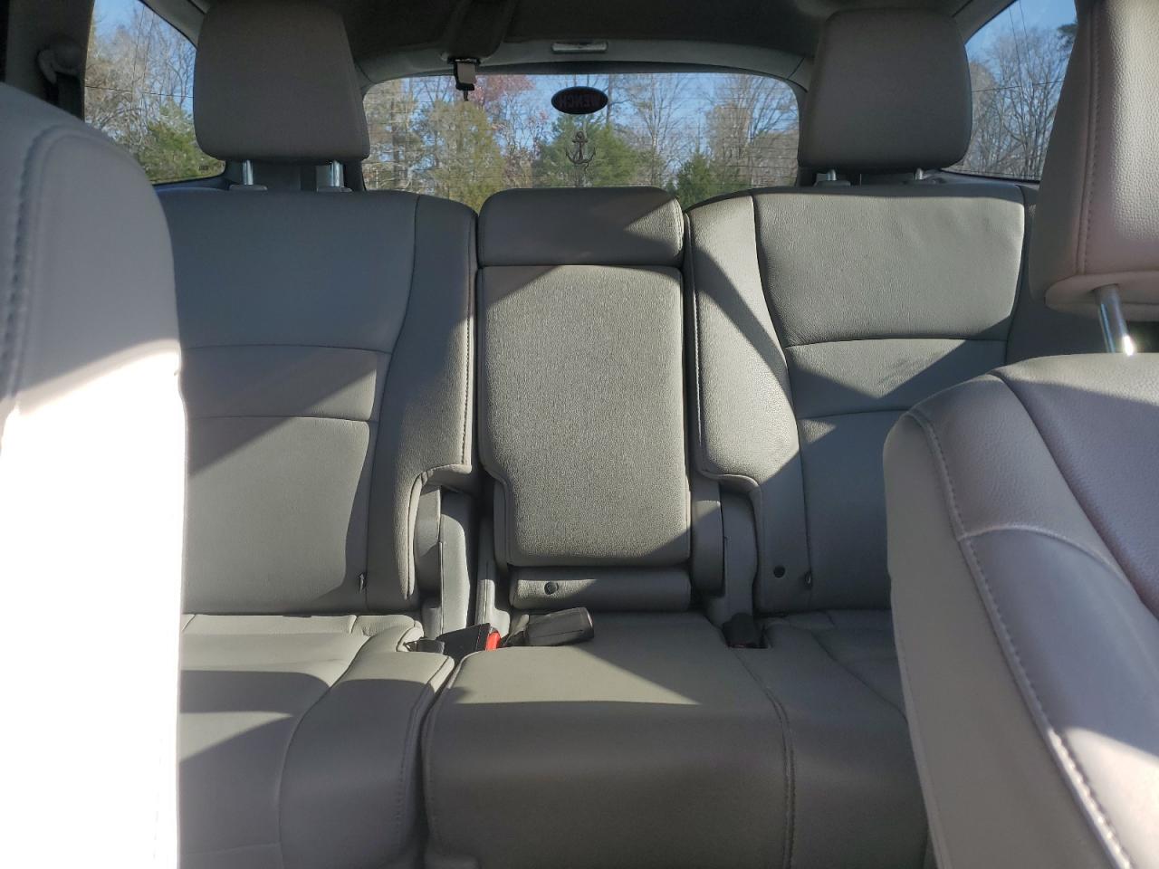 2016 Honda Pilot - Image 10