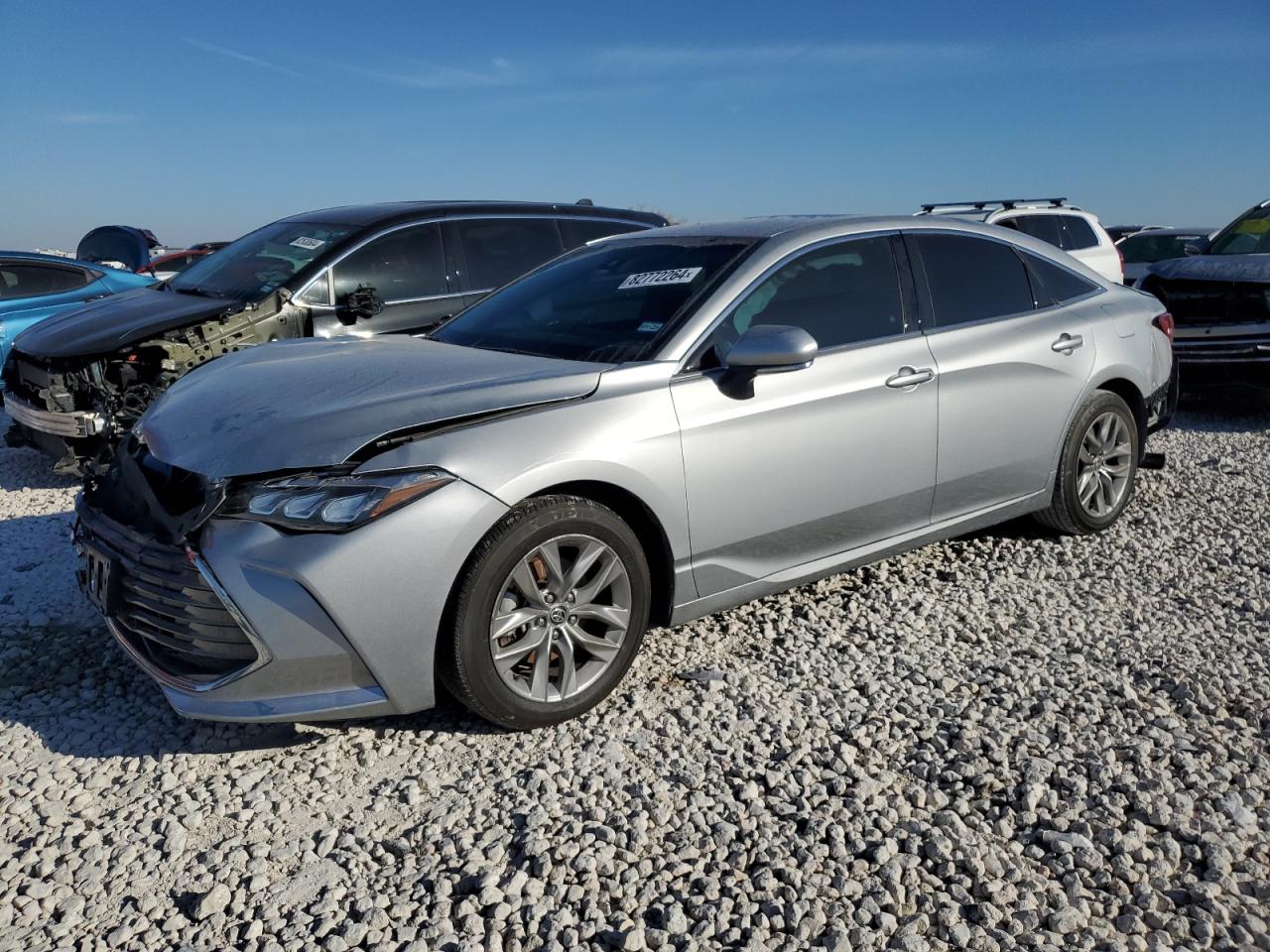 2022 Toyota Avalon - Image 1