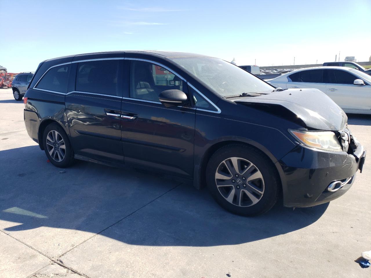 2015 Honda Odyssey - Image 4