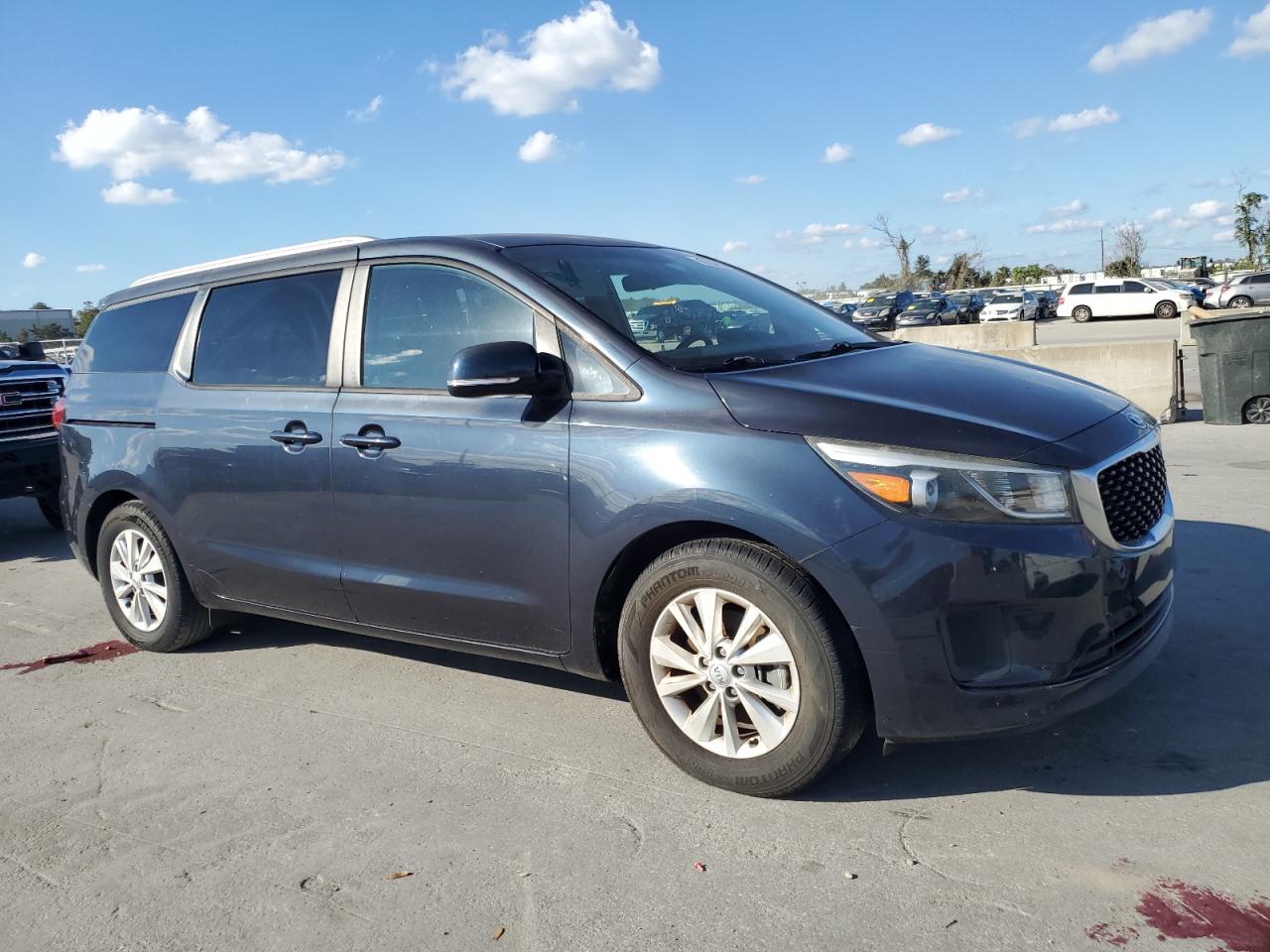 2016 Kia Sedona - Image 4