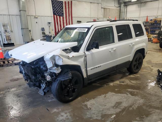  JEEP PATRIOT 2015 Белый