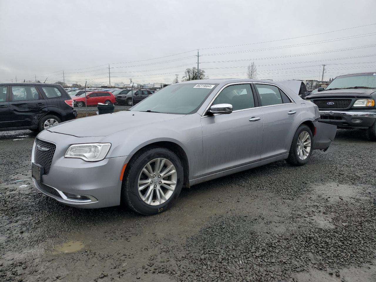 2016 Chrysler 300C for Sale in Eugene, OR - Rear End