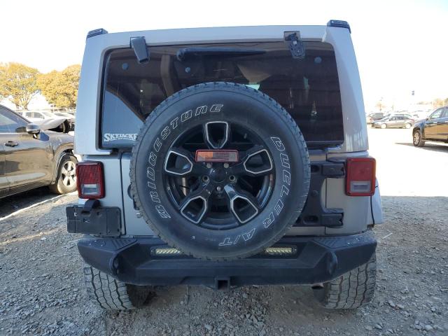  JEEP WRANGLER 2017 Srebrny