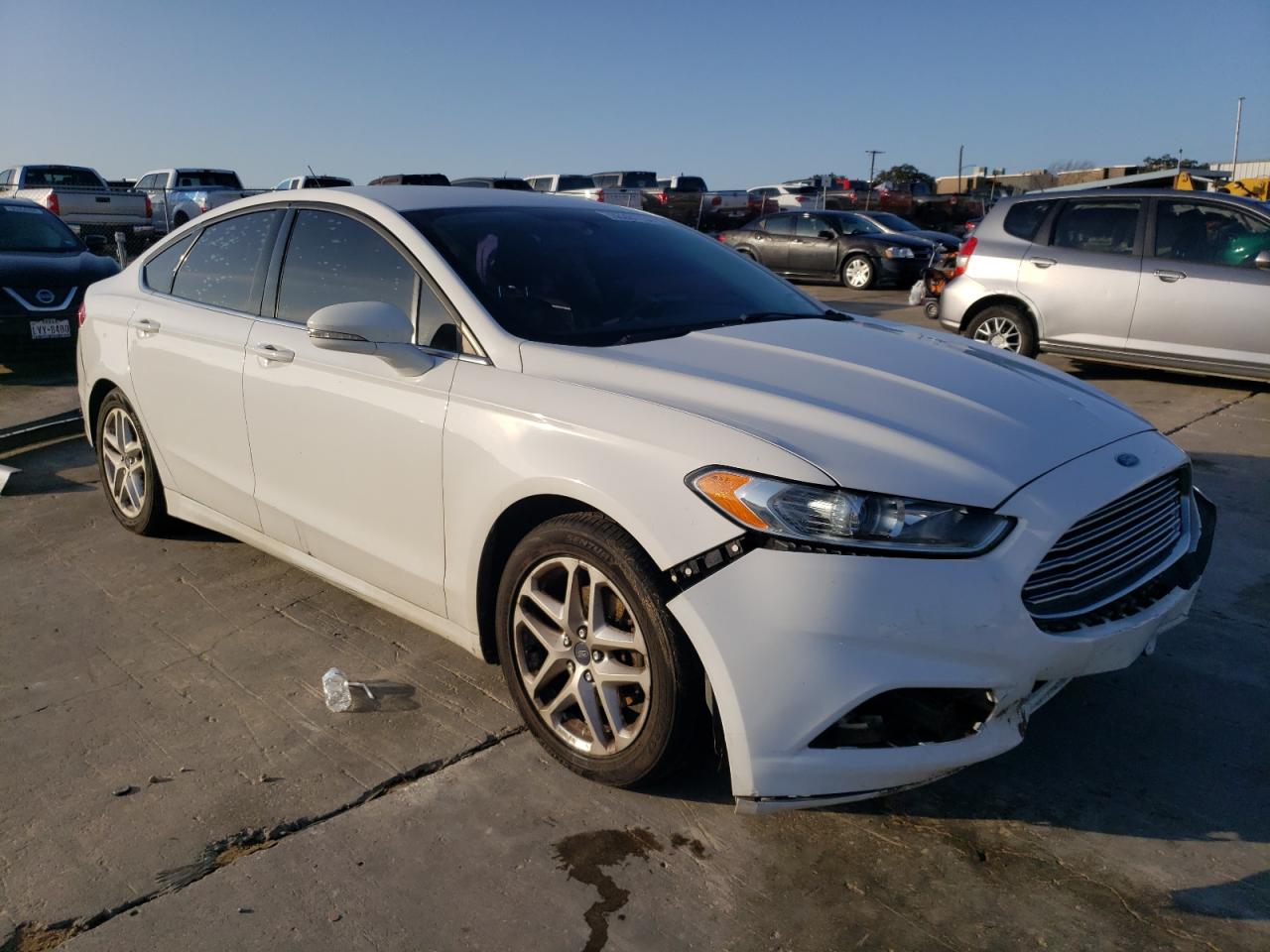 VIN 3FA6P0H74GR358967 2016 FORD FUSION no.4