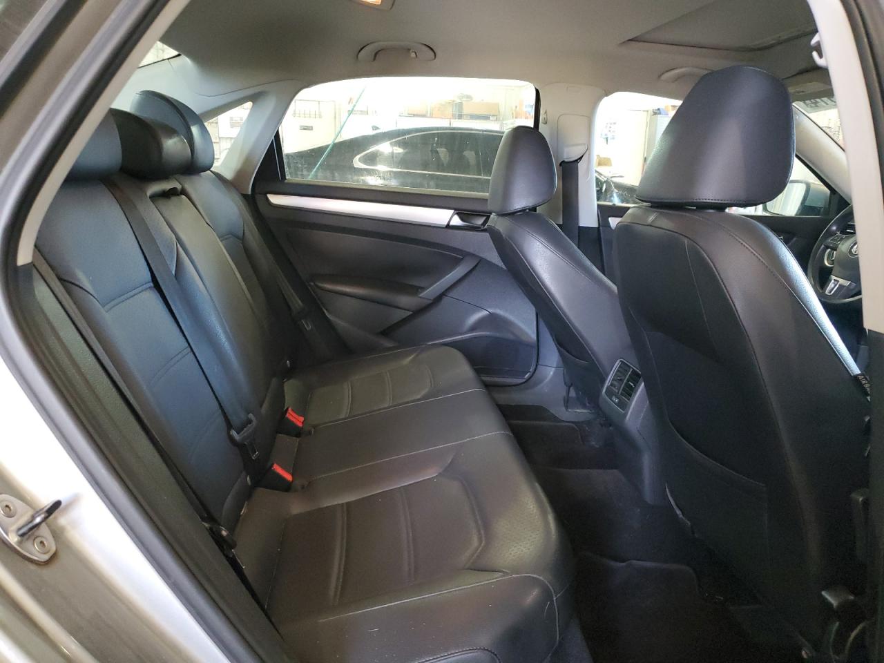 2013 Volkswagen Passat Se VIN: 1VWBP7A35DC041408 Lot: 85733914