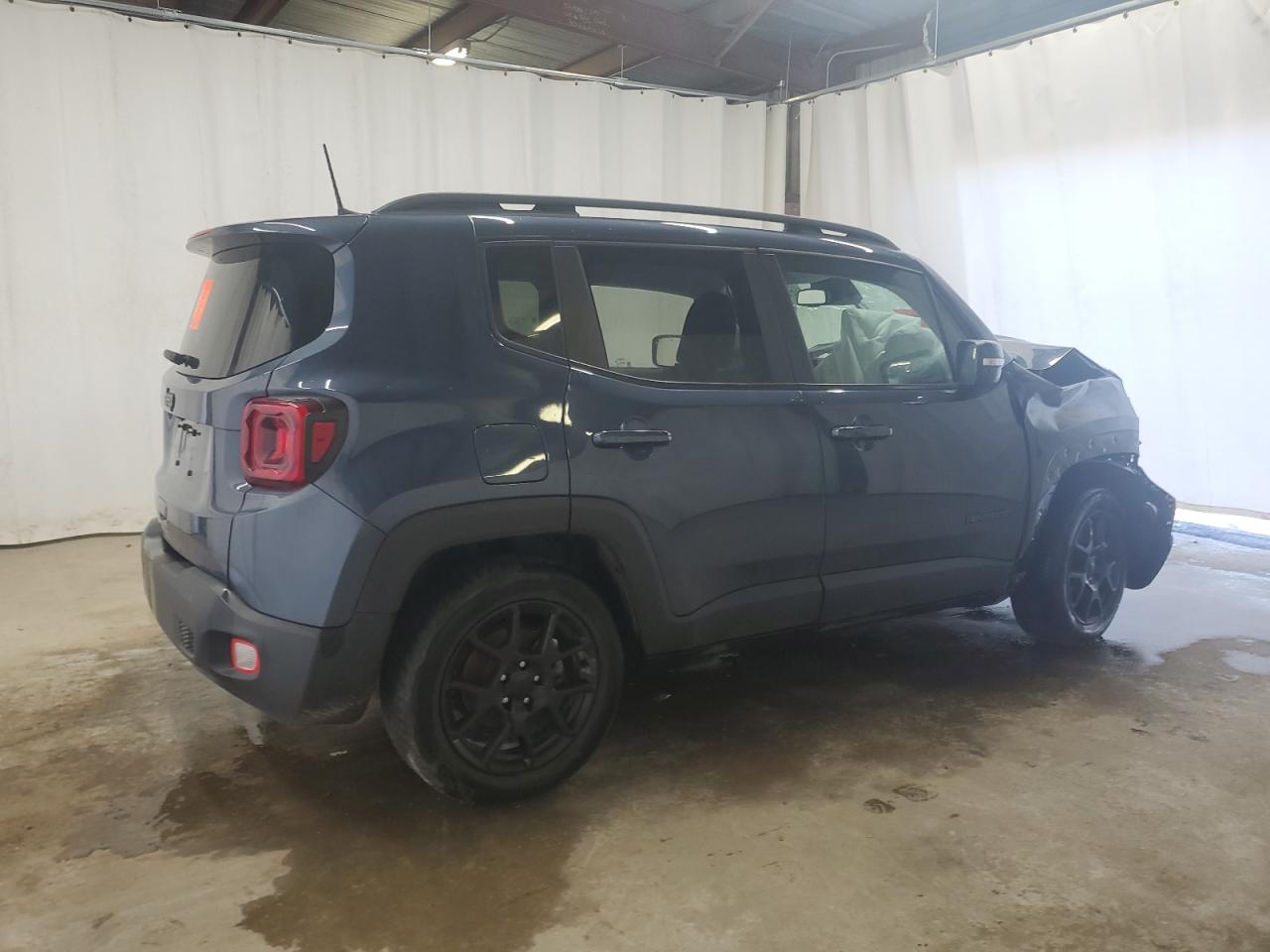 2020 Jeep Renegade - Image 3