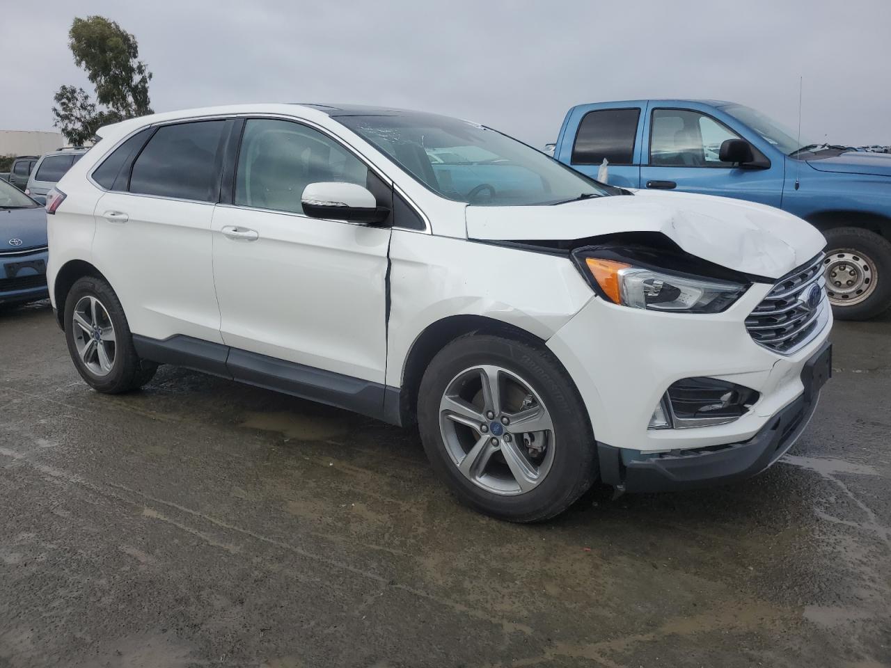 2020 Ford Edge - Image 4