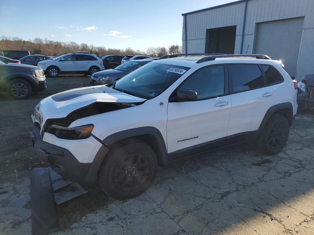 2019 Jeep Cherokee Trailhawk for Sale in Windsor, NJ - Front End