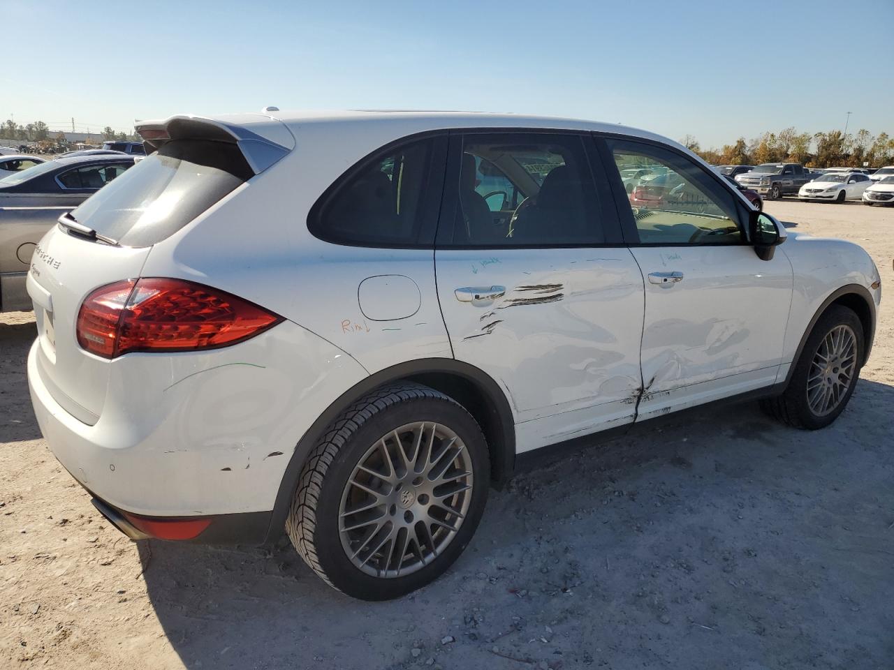 VIN WP1AA2A29ELA90296 2014 PORSCHE CAYENNE no.3