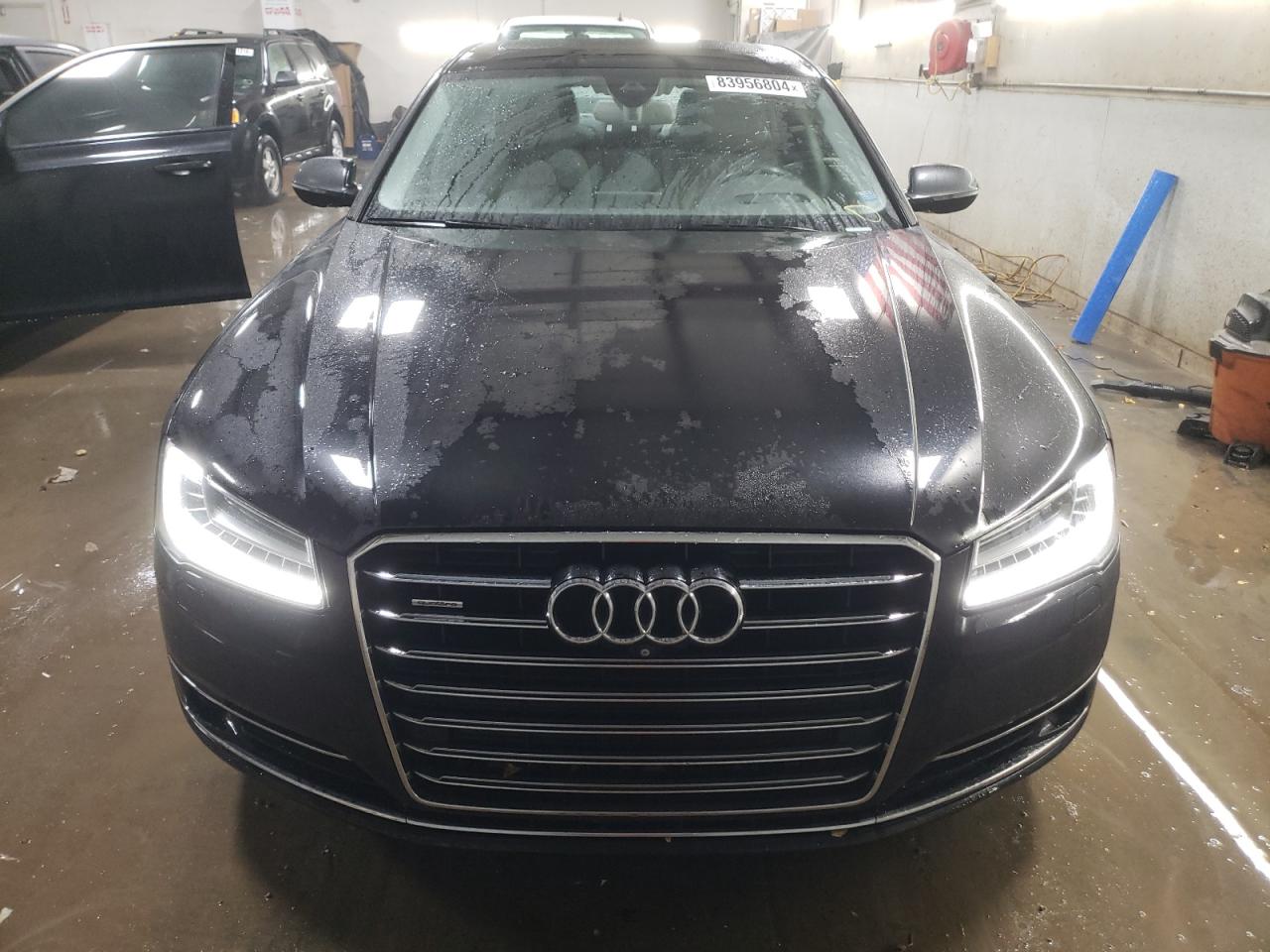 VIN WAU3MAFD1FN026648 2015 AUDI A8 no.5