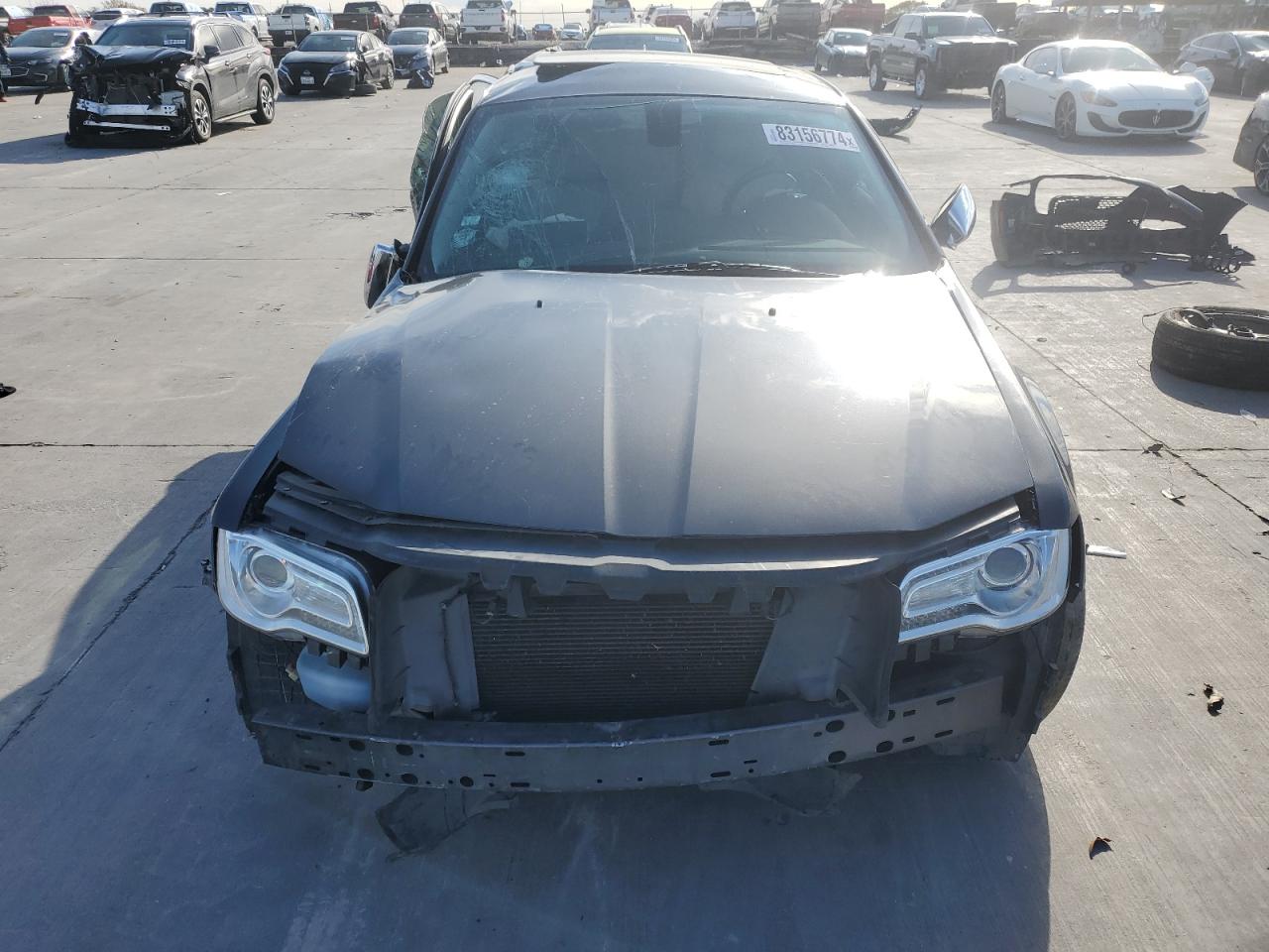 2017 Chrysler 300 - Image 5