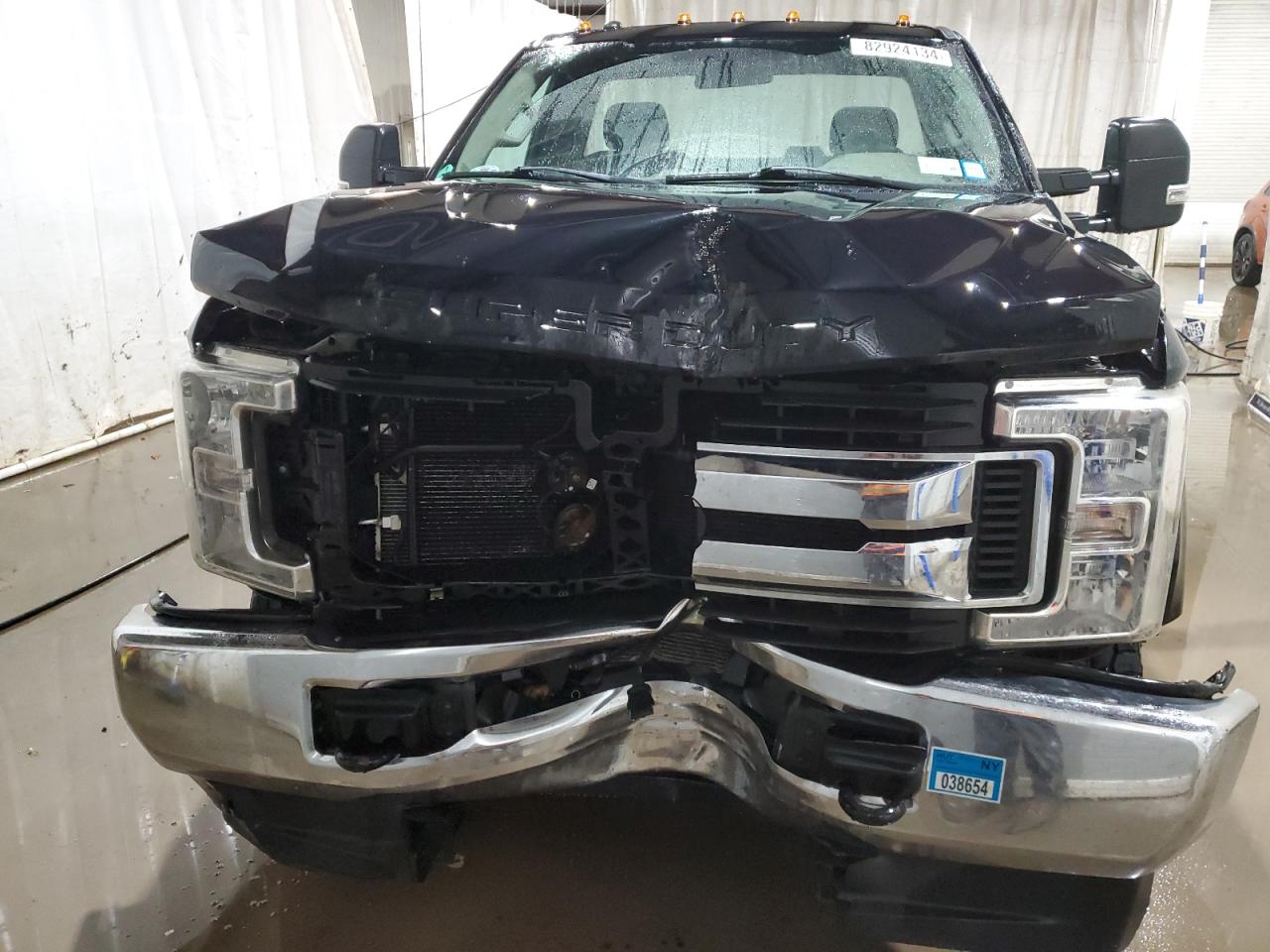 2018 Ford F350 - Image 5
