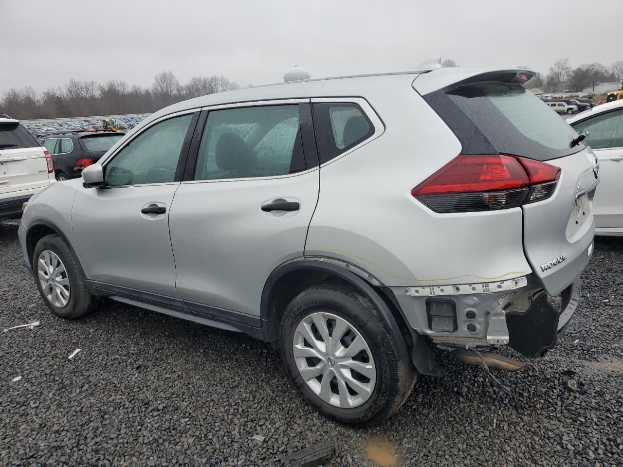 VIN 5N1AT2MV1KC819447 2019 NISSAN ROGUE no.2