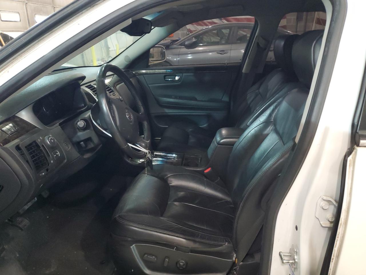 2010 Cadillac Dts VIN: 1G6KA5EY8AU124497 Lot: 85978114