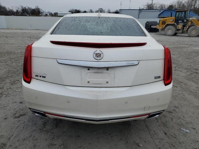  CADILLAC XTS 2013 Белы