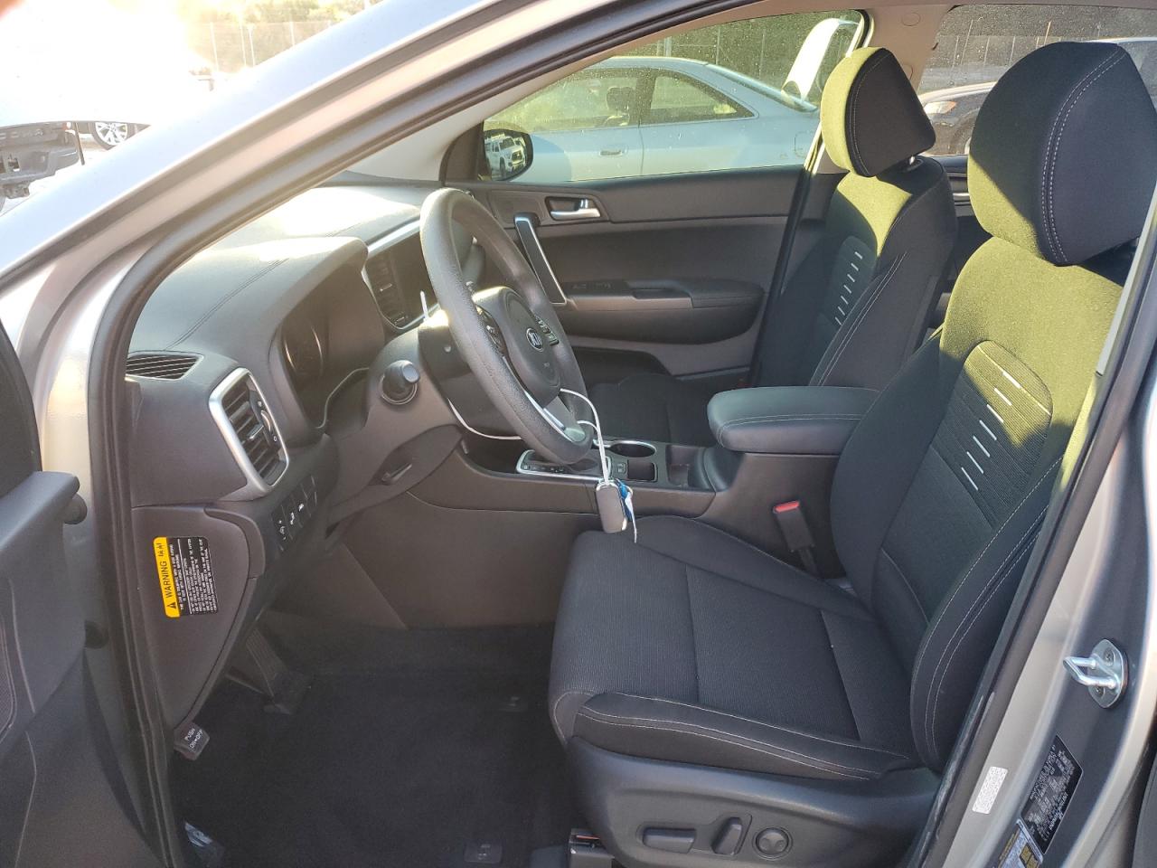 2022 Kia Sportage - Image 7