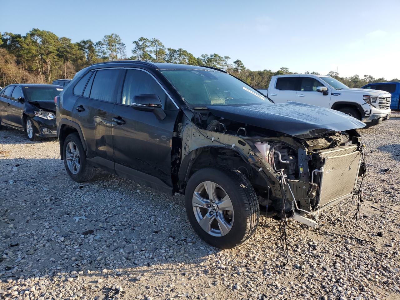 2022 Toyota RAV 4 - Image 4