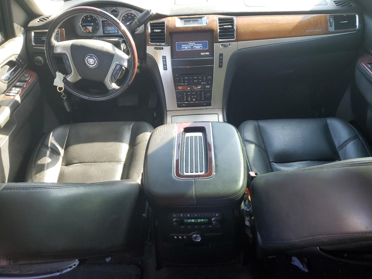 2013 Cadillac Escalade - Image 8