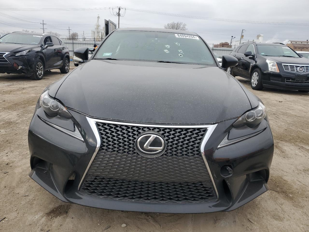 2016 Lexus IS - Image 5