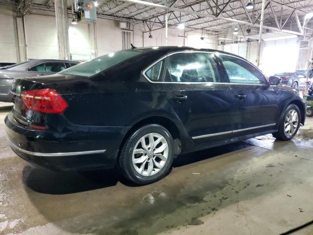 Sedans VOLKSWAGEN PASSAT 2016 Black