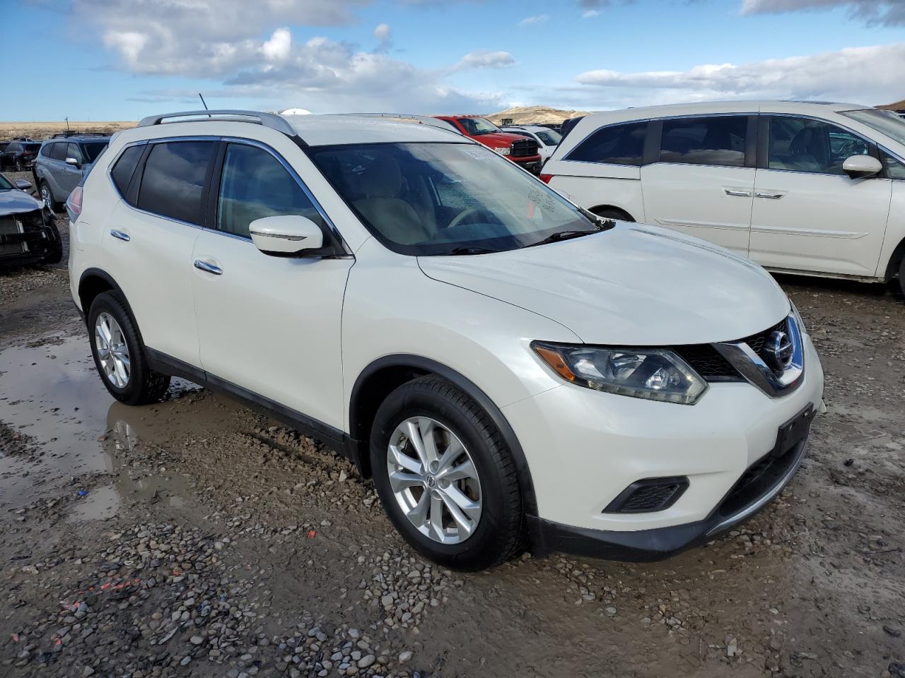 2015 Nissan Rogue - Image 4