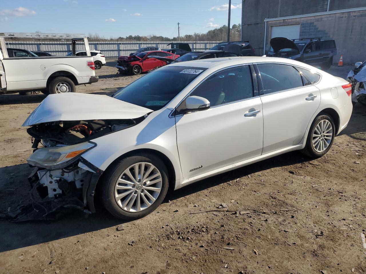 2014 TOYOTA AVALON