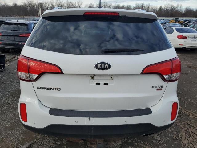  KIA SORENTO 2014 Biały