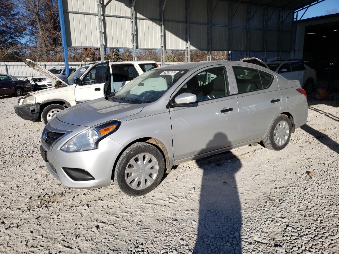 VIN 3N1CN7AP2JL817853 2018 NISSAN VERSA no.1