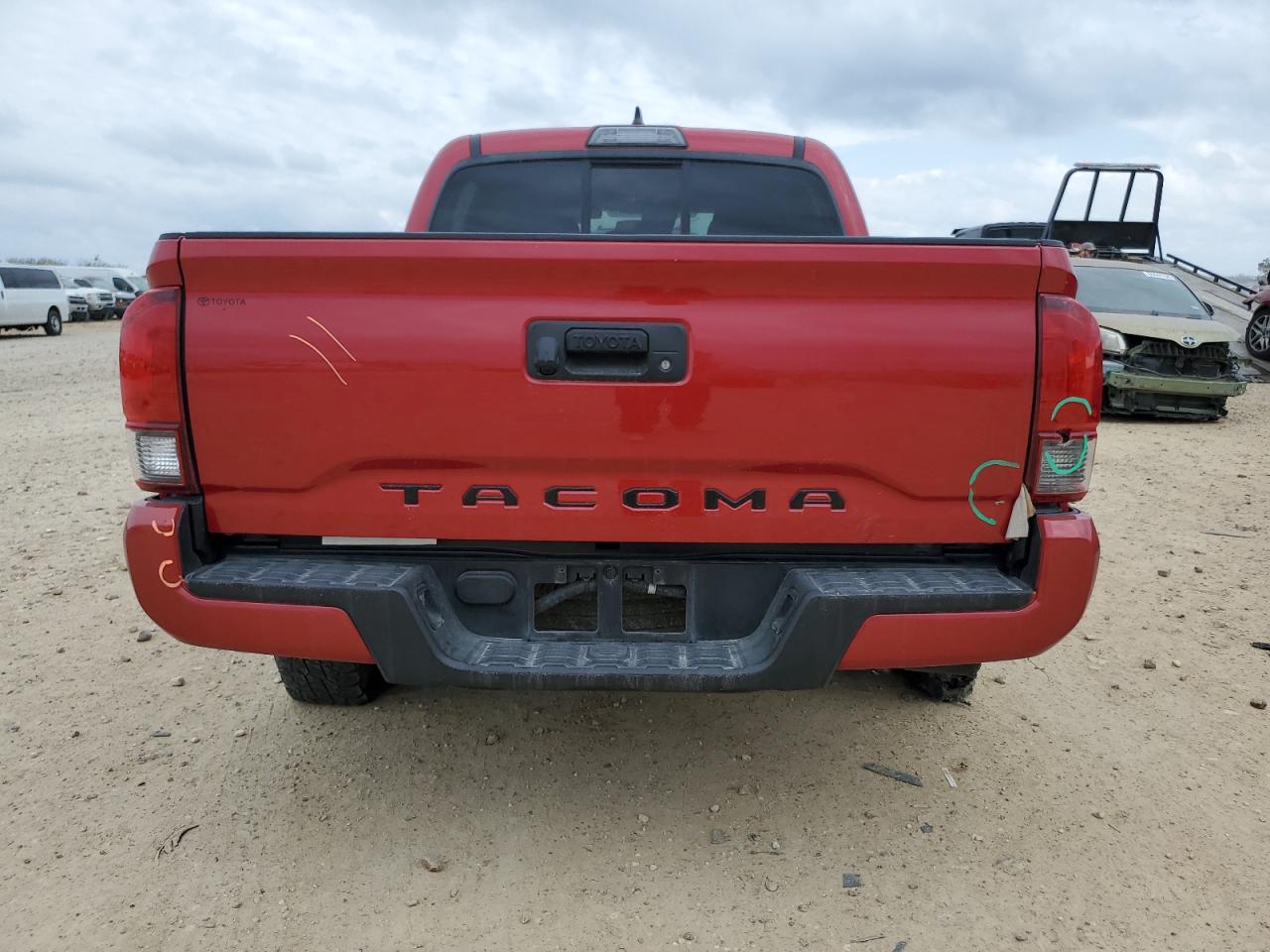 2019 Toyota Tacoma - Image 6